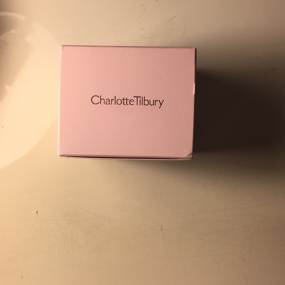 Charlotte Tilbury Charlotte’s Magic Cream